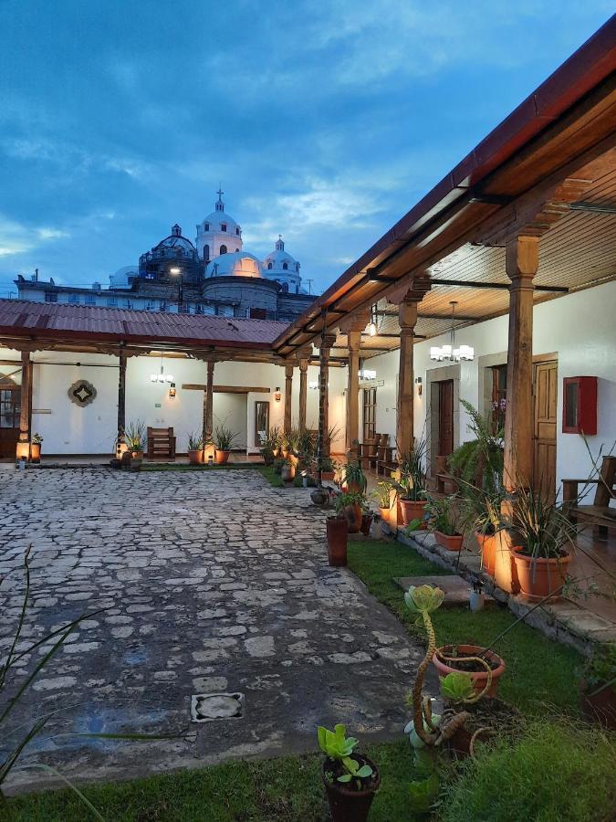 Las Cupulas - Hotel Lunavela Quetzaltenango Exterior photo